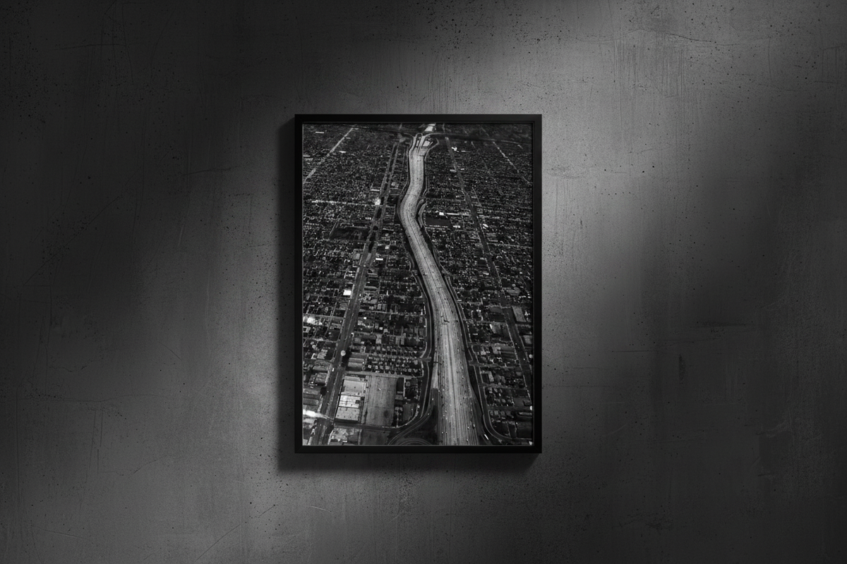Inbound - Portrait Frame