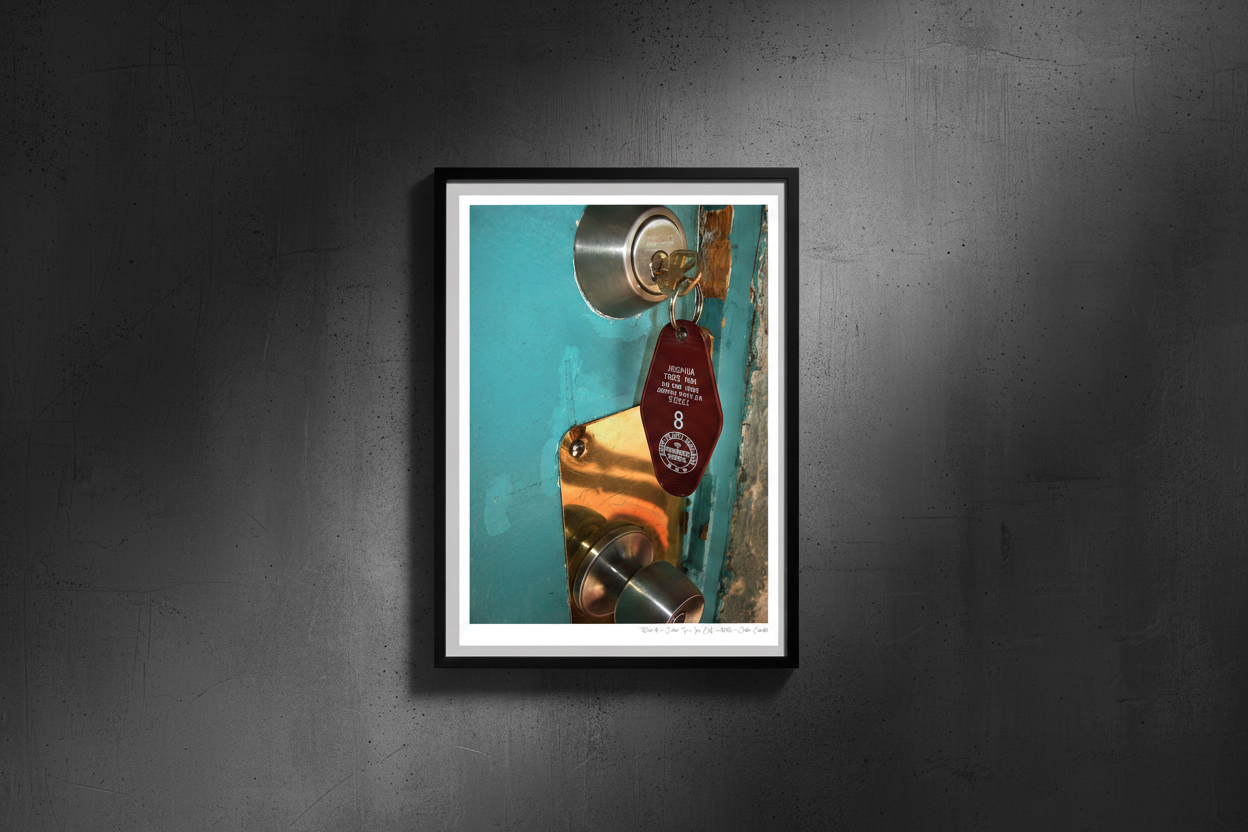 Room 8 - Portrait Frame